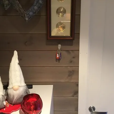 Nyaraló Russevika 21 *